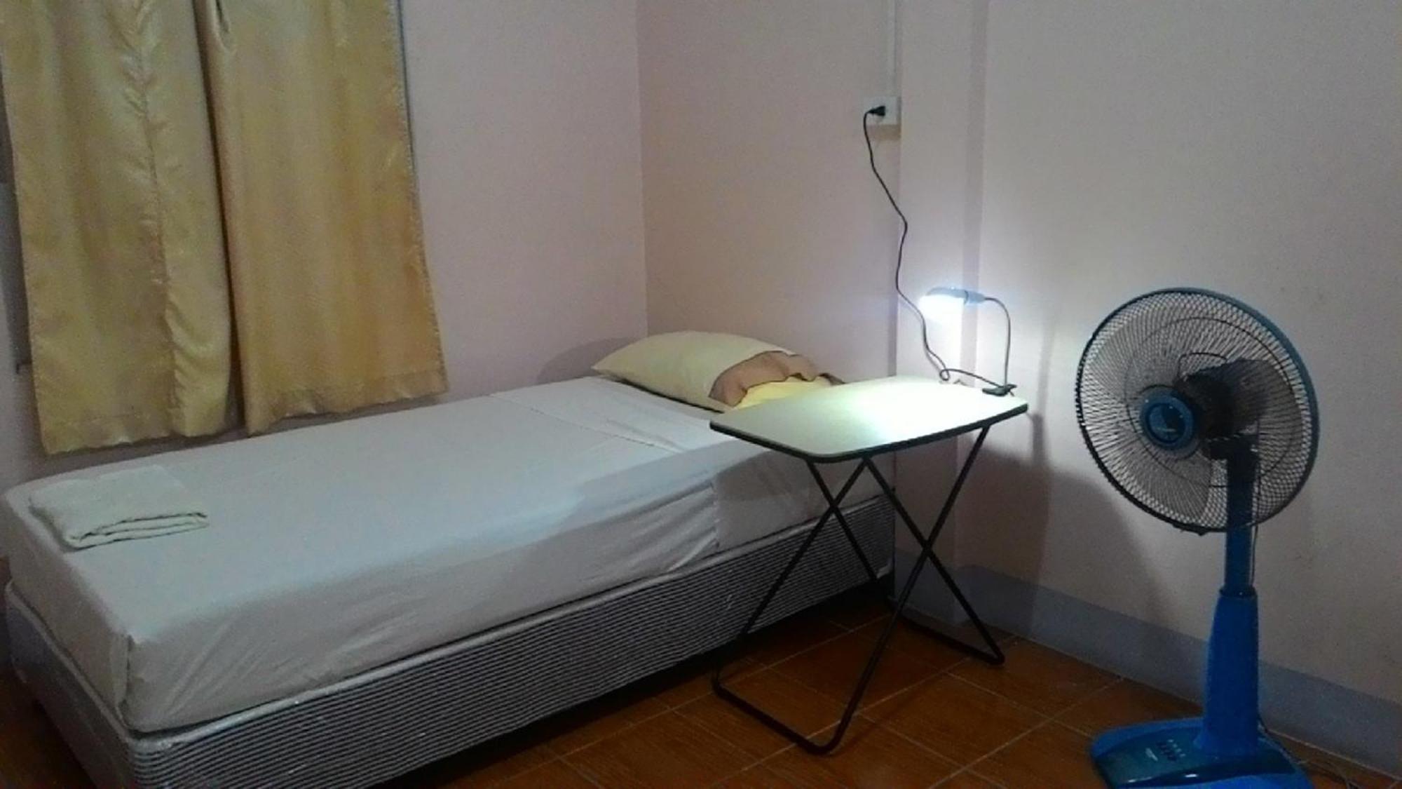 D'S Corner & Guesthouse Phuket Quarto foto